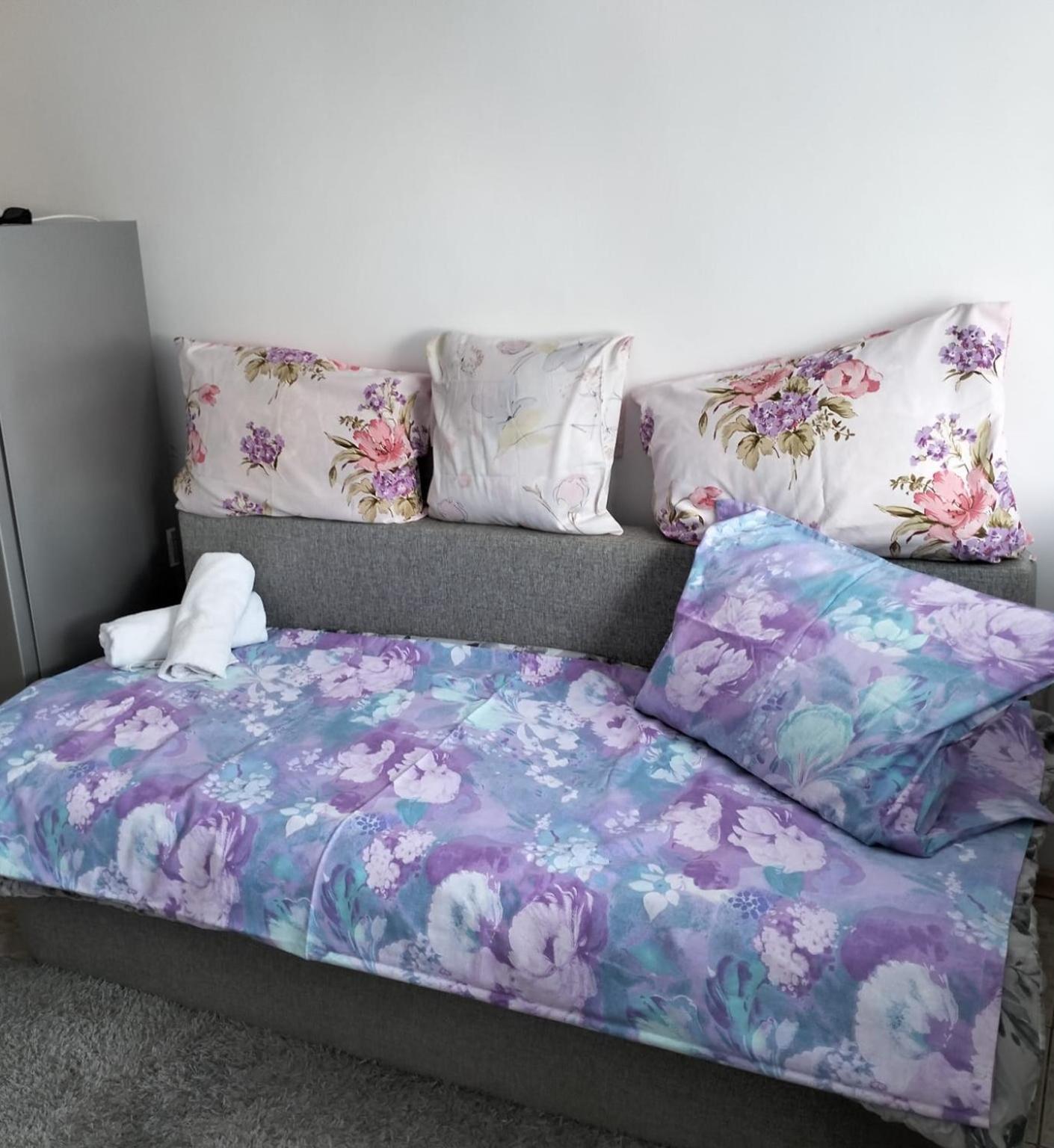 Apartment East